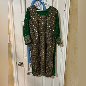 Beautiful woman’s mirror work indian/ Pakistani eid shalwar kameez dress XL